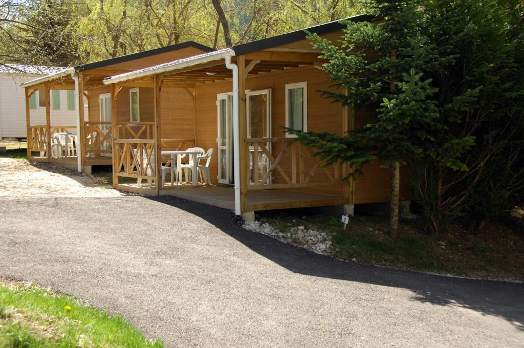 Camping La Ferme de Castellane Habitación foto